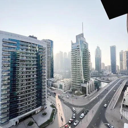 Spacious 2 Bed Apt At Marina High Floor دبي المظهر الخارجي الصورة