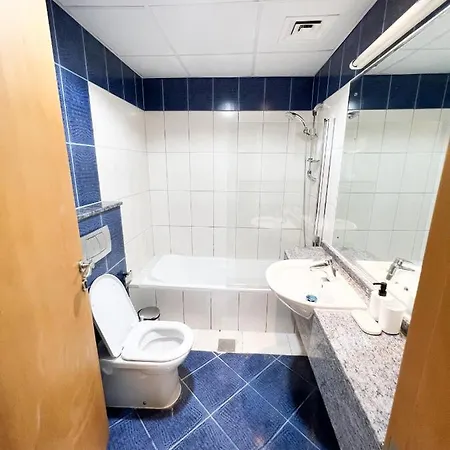 Spacious 2 Bed Apt At Marina High Floor دبي المظهر الخارجي الصورة