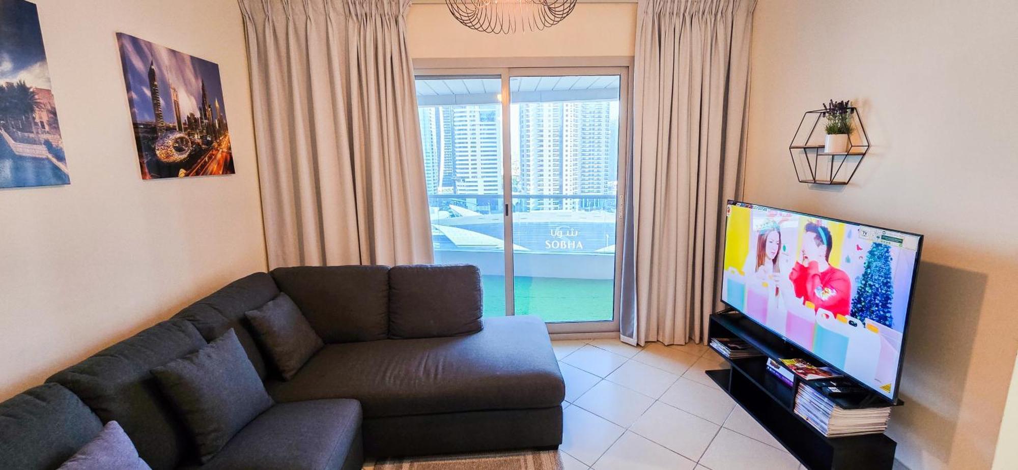 Spacious 2 Bed At Marina High Floor شقة