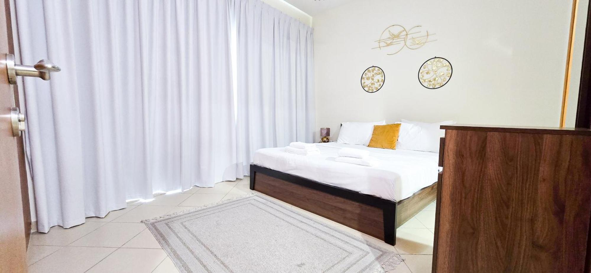شقة Spacious 2 Bed At Marina High Floor